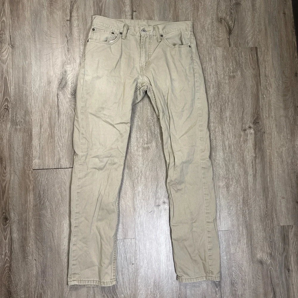 Levis small mark